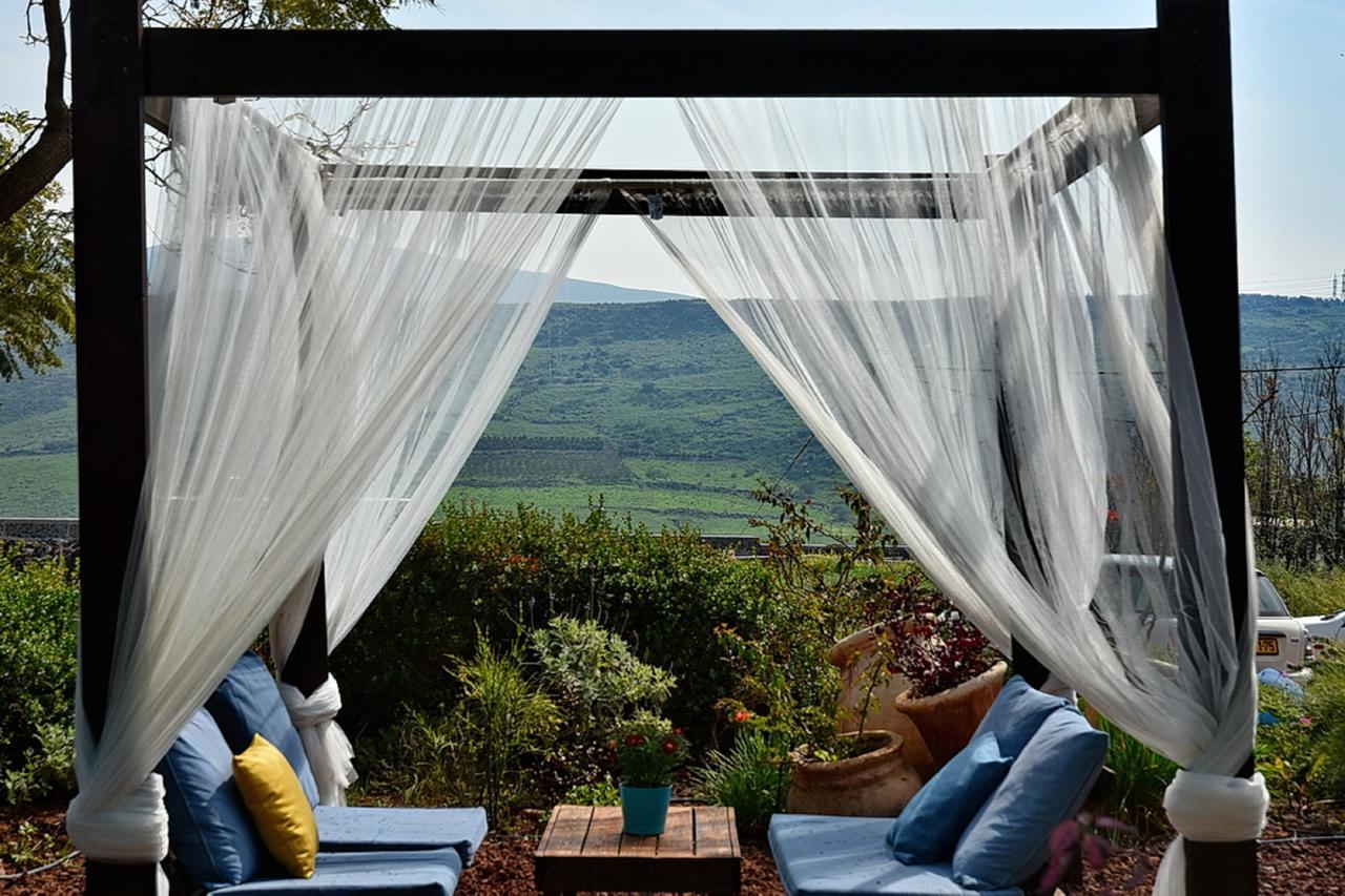 Mul Kinneret Livnim Exterior foto